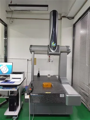 新型三次元自動測定機